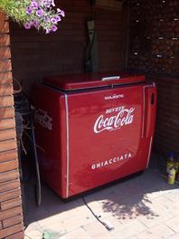 Restauro frigo Coca Cola
